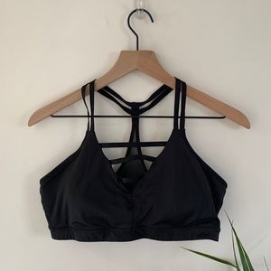 NWOT Victoria’s Secret Sports Bra